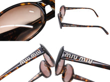 Load image into Gallery viewer, MIUMIU ミュウミュウ ラインストーン ロゴ サングラス ブラウン プラスチック 54☐15 SMU21G シルバー金具 アイウェア 小物 美品 中古 4b002953