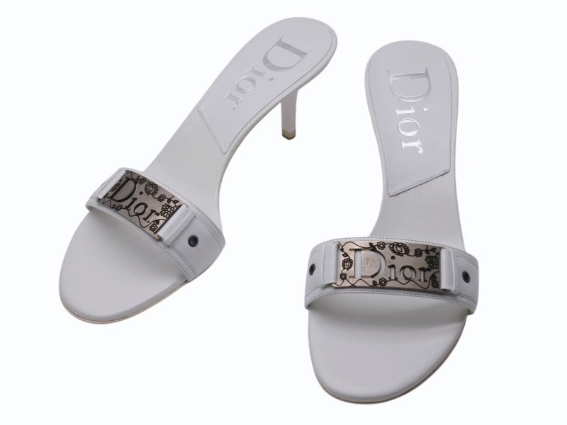 極美品 Christian Dior クリスチャンディオール ミュール ロゴ プレート レザー ホワイト サイズ37 中古 4b002955