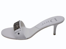 画像をギャラリービューアに読み込む, 極美品 Christian Dior クリスチャンディオール ミュール ロゴ プレート レザー ホワイト サイズ37 中古 4b002955