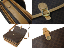 Load image into Gallery viewer, CELINE セリーヌ ショルダーバッグ ヴィンテージマカダム柄 M12 ブラウン ゴールド金具 PVC レザー 美品 中古 4b002979