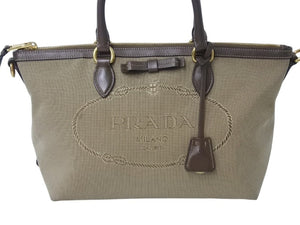 PRADA プラダ ロゴ ジャガード トートバッグ ハンドバッグ 1BA104 トライアングル カーキベージュ ブラック 美品 ロゴ 中古 4b002984 