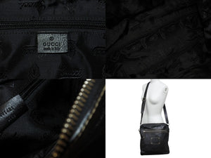 GUCCI グッチ ショルダーバッグ メッセンジャーバッグ クレスト 201451 レザー ブラック シルバー金具 美品 中古 4b002995