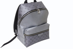 LOUIS VUITTON ルイヴィトン ディスカバリー バックパックPM リュック M30835 タイガラマ モノグラム シルバー グレー 美品 中古 4b003023