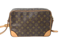 Load image into Gallery viewer, LOUIS VUITTON ルイヴィトン モノグラム トロカデロ27 ショルダーバッグ M51274 PVC ヌメ革 ブラウン ゴールド金具 美品 中古 4b003024