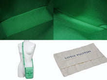 Load image into Gallery viewer, 極美品 LOUIS VUITTON ルイヴィトン Sロック ヴェルティカル ウエアラブル ウォレット ショルダーバッグ M81525 ヴァージルアブロー 中古 4b003031
