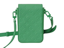 Load image into Gallery viewer, 極美品 LOUIS VUITTON ルイヴィトン Sロック ヴェルティカル ウエアラブル ウォレット ショルダーバッグ M81525 ヴァージルアブロー 中古 4b003031