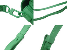 Load image into Gallery viewer, 極美品 LOUIS VUITTON ルイヴィトン Sロック ヴェルティカル ウエアラブル ウォレット ショルダーバッグ M81525 ヴァージルアブロー 中古 4b003031