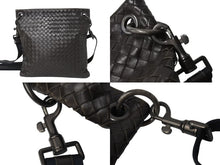 Load image into Gallery viewer, BOTTEGAVENETA ボッテガヴェネタ イントレチャート ショルダーバッグ ブラウン レザー 美品 中古 4b003034