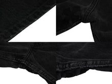 画像をギャラリービューアに読み込む, CHROME HEARTS クロムハーツ セメタリークロスパッチ デニムパンツ サイズ26 Levi&#39;s リーバイス レディース ブラック 20パッチ 美品 中古 4b003166 