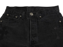 画像をギャラリービューアに読み込む, CHROME HEARTS クロムハーツ セメタリークロスパッチ デニムパンツ サイズ26 Levi&#39;s リーバイス レディース ブラック 20パッチ 美品 中古 4b003166 