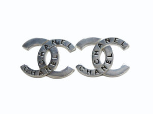 極美品 CHANEL シャネル ココマーク ロゴ ピアス 両耳 アクセサリー 4g 98P刻印 メタル シルバー 中古 4b003223