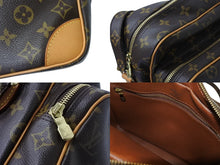 Load image into Gallery viewer, 極美品 LOUIS VUITTON ルイヴィトン ナイル ショルダーバッグ M45244 モノグラム ブラウン PVC レザー ゴールド金具 中古 4b003239