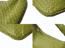 Load image into Gallery viewer, BOTTEGA VENETA ボッテガヴェネタ イントレチャート ホーボー ワンショルダーバッグ 115653 レザー グリーン 美品 中古 4b003245
