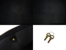 Load image into Gallery viewer, LOUIS VUITTON ルイヴィトン ボストンバッグ トラベルバッグ M42942 キーポル60 ブラック エピレザー ゴールド金具 美品 中古 4b003261