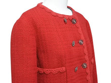 Load image into Gallery viewer, 極美品 CHANEL シャネル ノーカラー ツイードジャケット P77692V60404 サイズ36 ウール ラインストーン レッド 中古 4b003296