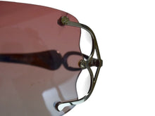 Load image into Gallery viewer, CHANEL シャネル シールド サングラス 2044 C103 サイズ125 ココマーク ラインストーン ピンク グラデーションレンズ 良品 中古 4b003364