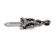 画像をギャラリービューアに読み込む, 極美品 CHROME HEARTS クロムハーツ ラージ ダガー ラージ ダガー ペンダント チャーム 重量約38.1g.925刻印 シルバー925 中古 4b003387 