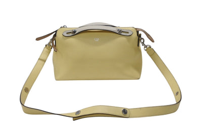 FENDI フェンディ バイザウェイ ミディアム ハンドバッグ ショルダーバッグ 2WAY 8BL124 レザー イエロー シルバー金具 良品 中古 4b003392