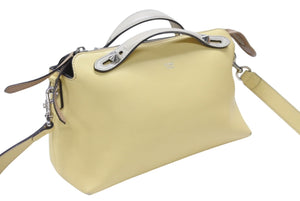 FENDI フェンディ バイザウェイ ミディアム ハンドバッグ ショルダーバッグ 2WAY 8BL124 レザー イエロー シルバー金具 良品 中古 4b003392