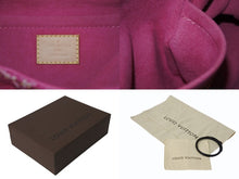 Load image into Gallery viewer, 極美品 LOUIS VUITTON ルイヴィトン ミニプリーティ ワンショルダーバッグ M95216 モノグラム デニム ピンク 中古 4b003394
