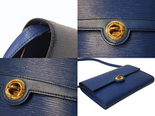 Load image into Gallery viewer, LOUIS VUITTON ルイヴィトン アルシュ ショルダーバッグ クラッチバッグ M52575 エピレザー ブルー ゴールド金具 良品 中古 4b003411