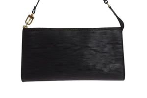 極美品 LOUIS VUITTON ルイヴィトン ポシェット アクセソワール アクセサリーポーチ エピ M52942 ブラック ゴールド金具 中古 4b003412