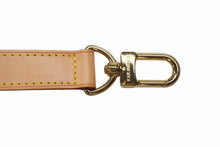 Load image into Gallery viewer, 極美品 LOUIS VUITTON ルイヴィトン ショルダーストラップ ナチュラル ベージュ ヌメ革 ゴールド金具 中古 4b003422