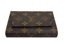 Load image into Gallery viewer, LOUIS VUITTON ルイヴィトン トランプ付きカードケース モノグラムキャンバス M58648 ブラウン ゴールド金具 美品 中古 4b003430