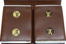 Load image into Gallery viewer, LOUIS VUITTON ルイヴィトン トランプ付きカードケース モノグラムキャンバス M58648 ブラウン ゴールド金具 美品 中古 4b003430