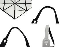 Load image into Gallery viewer, BAOBAO ISSEY MIYAKE バオバオイッセイミヤケ ロックマットトートバッグ BB55-AG053 ポリエステル PVC ホワイト 美品 中古 4b003447