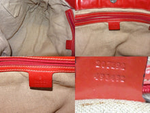 Load image into Gallery viewer, GUCCI グッチ ショルダーバッグ トートバッグ ビーチショッパー 207292 ナイロン アイボリー レッド マルチカラー 美品 中古 4b003449