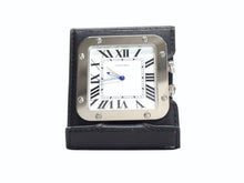 Load image into Gallery viewer, CARTIER カルティエ サントス トラベルクロック 置き時計 スイス製 レザー ステンレス W0100151 ホワイト 美品 中古 4b003500