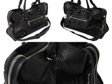 Load image into Gallery viewer, BALENCIAGA バレンシアガ ジャイアント ブローズ シティ 2WAY ハンドバッグ ブラック レザー 258044 ショルダー シルバー金具 良品 中古 4b003511