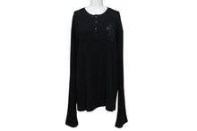 Load image into Gallery viewer, 極美品 CHROME HEARTS クロムハーツ 長袖Ｔシャツ ロンT サーマル セメタリークロス レザーパッチ ブラック コットン サイズXL 中古 4b003519
