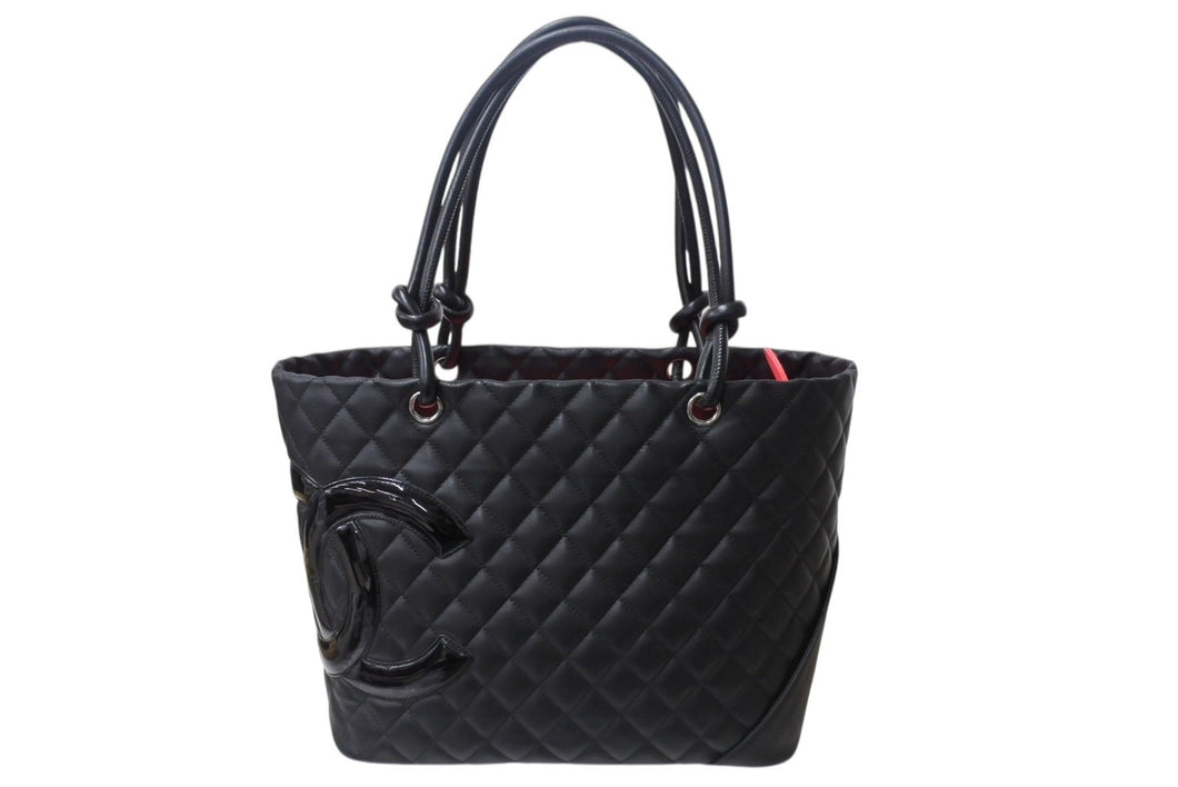 極美品 CHANEL シャネル カンボンライン ラージトートバッグ 15番台 A25169 ココマーク カーフスキン パテントレザー ブラック 中古 4b003534