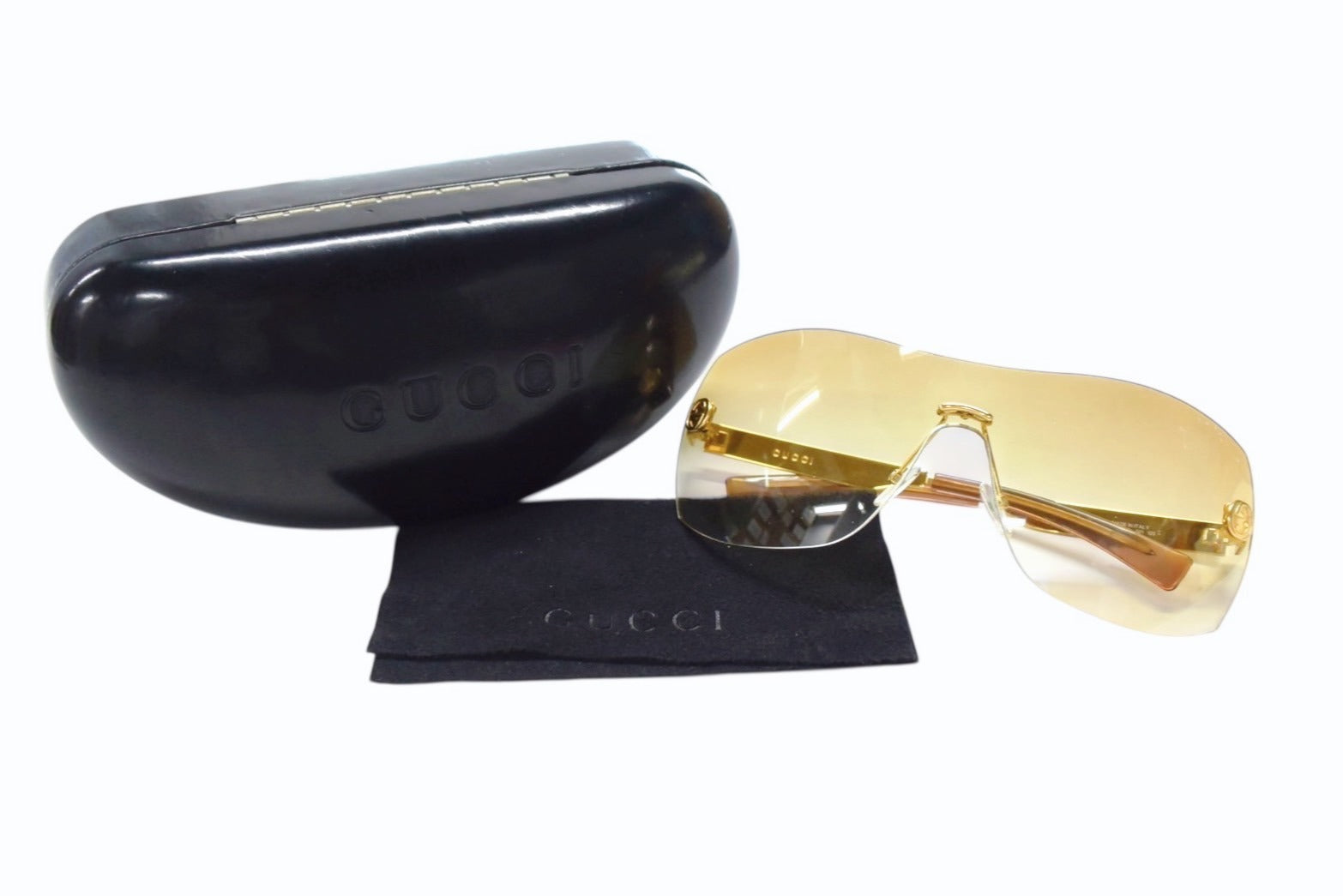 Gucci グッチ Gロゴ金具 サングラス フレーム Gucci グッチ Gロゴ金具 サングラス フレーム