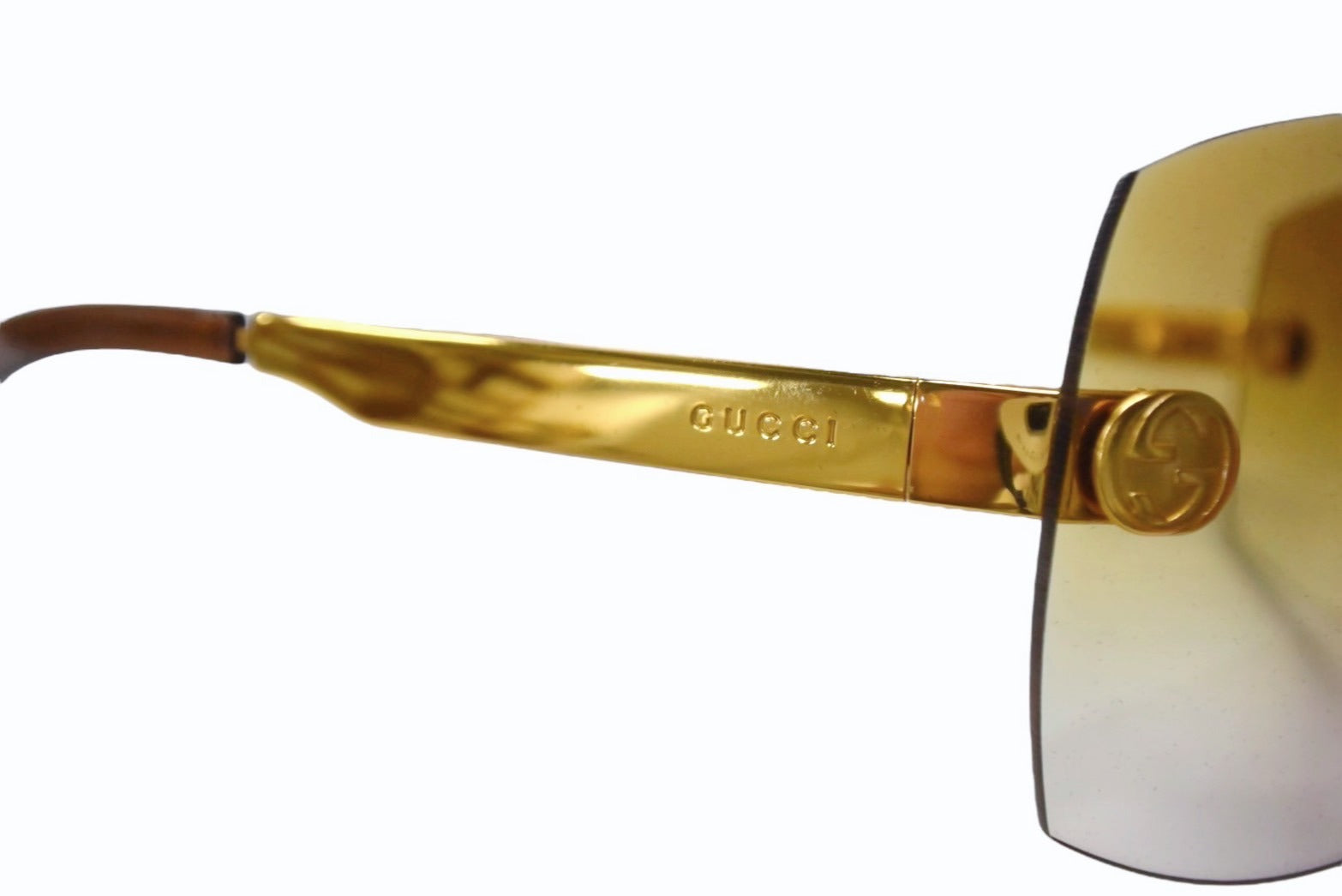GUCCI グッチ ゴールドメタル アビエーター サングラス Aviator metal sunglasses in gold metal | GUCCI® US