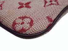 Load image into Gallery viewer, LOUIS VUITTON ルイヴィトン モノグラムミニ ポシェットクレ コインケース M92238 ピンク キャンバス ゴールド金具 美品 中古 4b003560