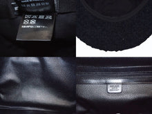 Load image into Gallery viewer, 極美品 CHANEL シャネル ツイード キャップ ハット 帽子 AA8562 サイズM ココマーク ブラック 刺繍 中古 4b003573