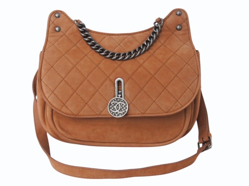 極美品 CHANEL シャネル ショルダーバッグ 21番台 ココマーク キルティング ヌバック ブラウン アンティークシルバー金具 中古 4b003575