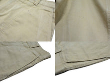 Load image into Gallery viewer, Dior ディオール × Denim Tears デニムティアーズ Workwear Bermuda Shorts ショートパンツ 393C127A5826 サイズ46 ベージュ 美品 中古 4b003593