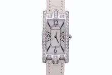 Load image into Gallery viewer, 極美品 HARRY WINSTON ハリーウィンストン 330LQW Avenue C White Shell アヴェニュー K18WG ダイヤベゼル ホワイト 中古 4b003657