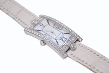 Load image into Gallery viewer, 極美品 HARRY WINSTON ハリーウィンストン 330LQW Avenue C White Shell アヴェニュー K18WG ダイヤベゼル ホワイト 中古 4b003657