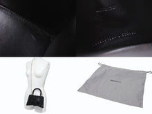 Load image into Gallery viewer, BALENCIAGA バレンシアガ Hourglass XS アワーグラス ハンドバッグ パリクチュールストア限定品 スワロフスキー ブラック 美品 中古 4b003667