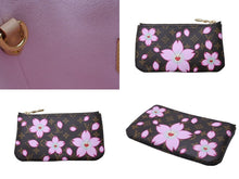 Load image into Gallery viewer, 新品未使用 LOUIS VUITTON LV × TM ルイヴィトン ナノ バケット ハンドバッグ M13417 モノグラム チェリーブロッサム 村上隆 中古 4b003680