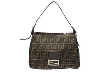 Load image into Gallery viewer, FENDI フェンディ マンマバケット ショルダーバッグ ズッカ柄 コットンキャンバス レザー ブラウン シルバー金具 美品 中古 4b003683