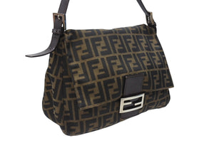FENDI フェンディ マンマバケット ショルダーバッグ ズッカ柄 コットンキャンバス レザー ブラウン シルバー金具 美品 中古 4b003683