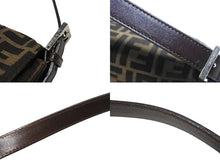 Load image into Gallery viewer, FENDI フェンディ マンマバケット ショルダーバッグ ズッカ柄 コットンキャンバス レザー ブラウン シルバー金具 美品 中古 4b003683