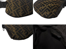 Load image into Gallery viewer, FENDI フェンディ ワンショルダーバッグ ハンドバッグ FF ズッカ柄 キャンバス レザー ブラウン ブラックメタル 美品 中古 4b003684