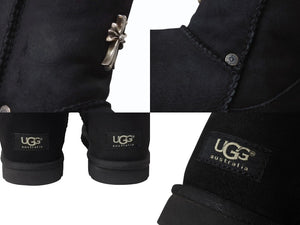 極美品 CHROME HEARTS クロムハーツ UGG アグ ムートン ブーツ CHクロス シープスキン シルバー925 ブラック サイズ26cm 中古 4b003715 